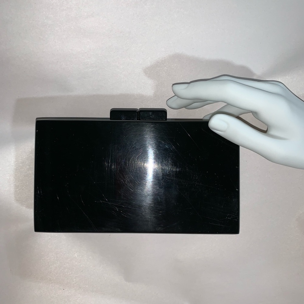 👋🏾SOLD👋🏾NWOT designer original BLACK ITALIAN RESIN clutch